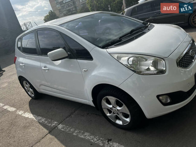 Белый Киа Венга, объемом двигателя 1.6 л и пробегом 121 тыс. км за 7100 $, фото 26 на Automoto.ua