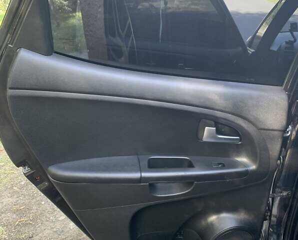 Кіа Венга 2010 у Миколаєві на Automoto.ua Чорний Кіа Венга, об'ємом двигуна 1.6 л та пробігом 400 тис. км за 6800 $, фото 13 на Automoto.ua