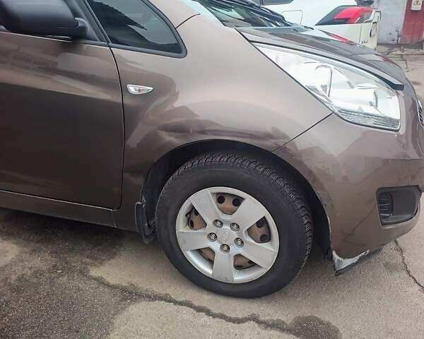 Коричневый Киа Венга, объемом двигателя 1.4 л и пробегом 140 тыс. км за 3700 $, фото 5 на Automoto.ua