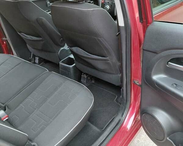 Красный Киа Венга, объемом двигателя 1.59 л и пробегом 108 тыс. км за 7700 $, фото 25 на Automoto.ua