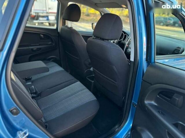 Киа Венга, объемом двигателя 1.6 л и пробегом 210 тыс. км за 5990 $, фото 18 на Automoto.ua