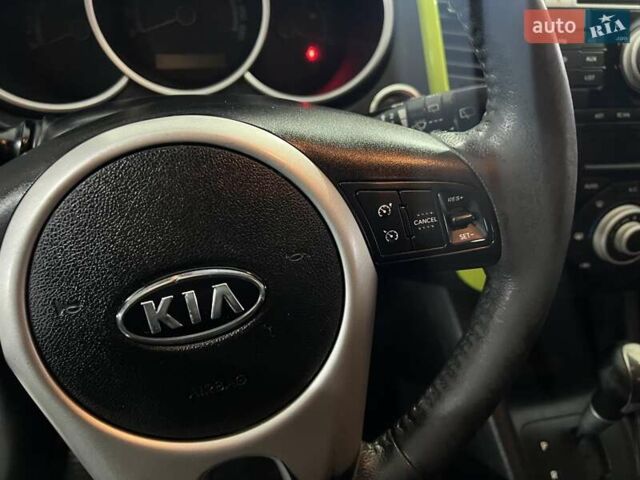 Серый Киа Венга, объемом двигателя 1.59 л и пробегом 209 тыс. км за 7800 $, фото 8 на Automoto.ua
