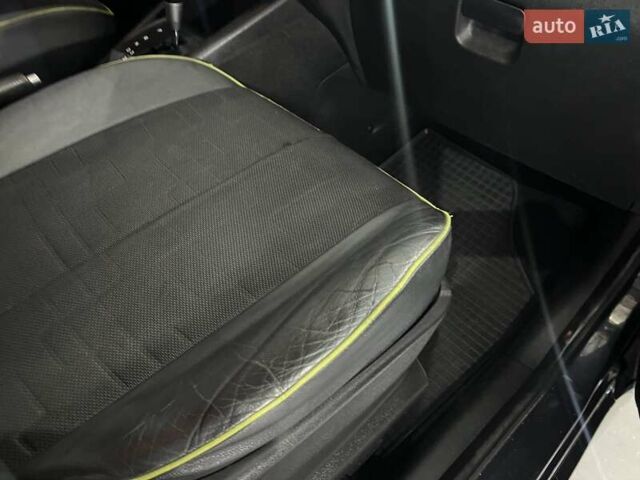 Серый Киа Венга, объемом двигателя 1.59 л и пробегом 209 тыс. км за 7800 $, фото 12 на Automoto.ua