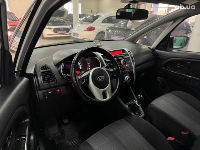 Сірий Кіа Венга, об'ємом двигуна 0 л та пробігом 139 тис. км за 5900 $, фото 6 на Automoto.ua