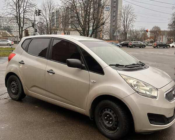 Серый Киа Венга, объемом двигателя 1.4 л и пробегом 314 тыс. км за 6400 $, фото 2 на Automoto.ua