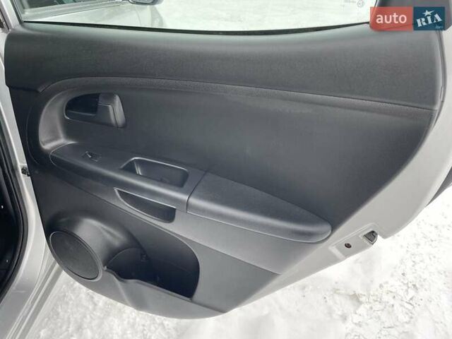 Сірий Кіа Венга, об'ємом двигуна 1.6 л та пробігом 199 тис. км за 7899 $, фото 21 на Automoto.ua
