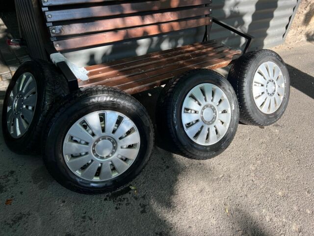Синий Киа Венга, объемом двигателя 1.6 л и пробегом 210 тыс. км за 7200 $, фото 6 на Automoto.ua