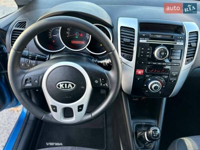 Синій Кіа Венга, об'ємом двигуна 1.6 л та пробігом 210 тис. км за 6990 $, фото 26 на Automoto.ua