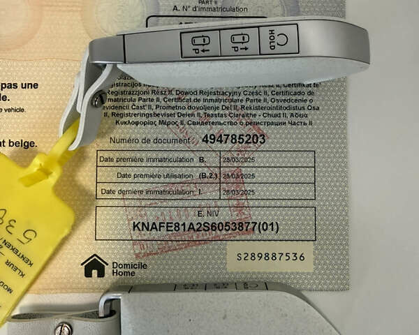 Серый Киа EV3, объемом двигателя 0 л и пробегом 7 тыс. км за 39000 $, фото 23 на Automoto.ua