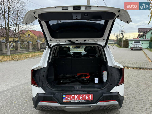 Белый Киа EV5, объемом двигателя 0 л и пробегом 28 тыс. км за 24999 $, фото 50 на Automoto.ua