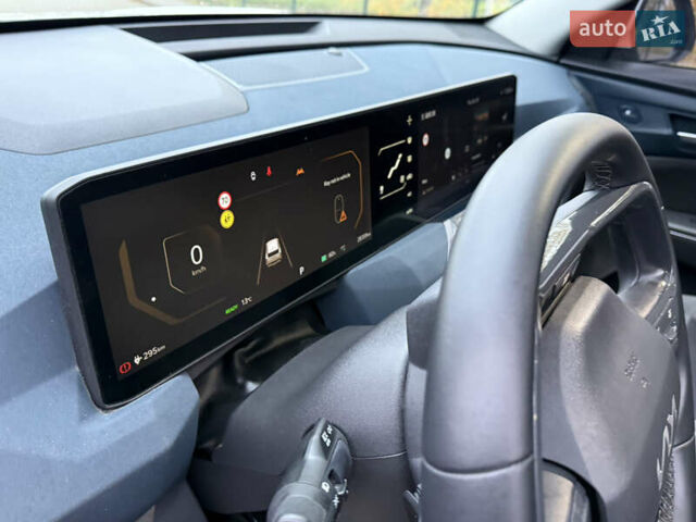 Белый Киа EV5, объемом двигателя 0 л и пробегом 28 тыс. км за 24999 $, фото 30 на Automoto.ua