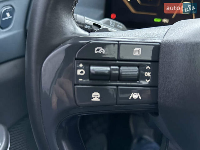 Белый Киа EV5, объемом двигателя 0 л и пробегом 28 тыс. км за 24999 $, фото 75 на Automoto.ua