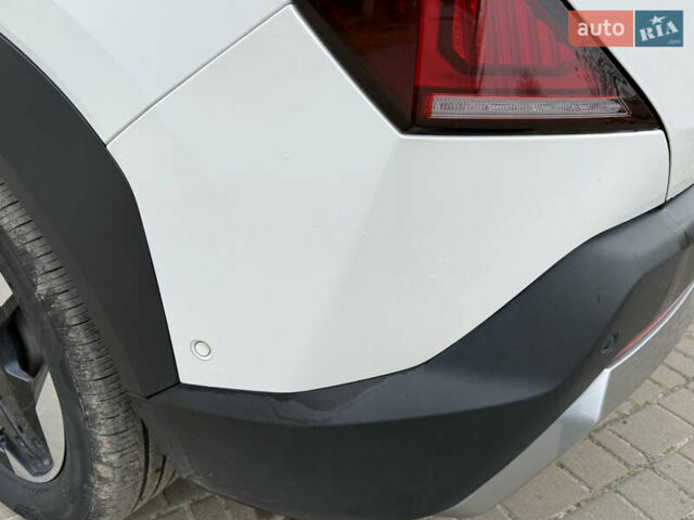 Белый Киа EV5, объемом двигателя 0 л и пробегом 28 тыс. км за 24999 $, фото 25 на Automoto.ua