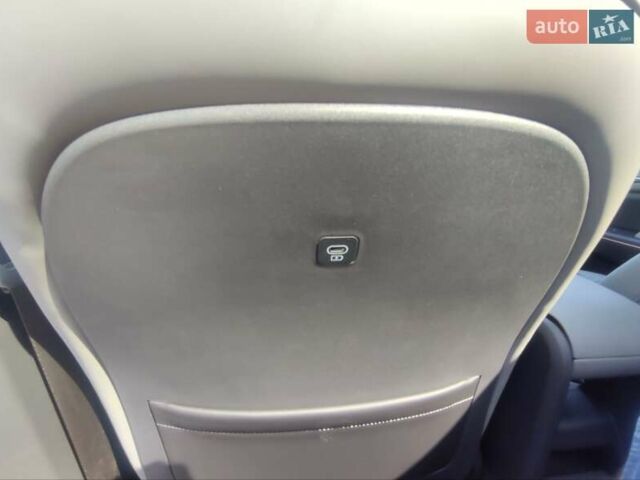 Кіа EV5 2024 у Дніпро (Дніпропетровську) на Automoto.ua Білий Кіа EV5, об'ємом двигуна 0 л та пробігом 4 тис. км за 32300 $, фото 27 на Automoto.ua