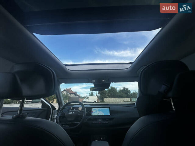 Белый Киа EV5, объемом двигателя 0 л и пробегом 5 тыс. км за 31900 $, фото 41 на Automoto.ua