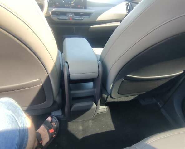 Кіа EV5 2024 у Дніпро (Дніпропетровську) на Automoto.ua Білий Кіа EV5, об'ємом двигуна 0 л та пробігом 4 тис. км за 32300 $, фото 22 на Automoto.ua