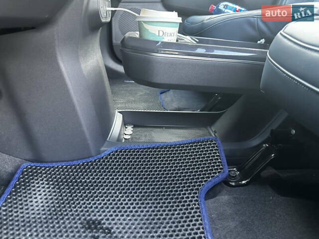 Белый Киа EV5, объемом двигателя 0 л и пробегом 5 тыс. км за 31900 $, фото 34 на Automoto.ua
