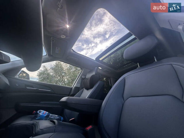 Белый Киа EV5, объемом двигателя 0 л и пробегом 5 тыс. км за 31900 $, фото 40 на Automoto.ua