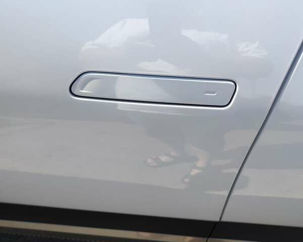 Кіа EV5 2024 у Дніпро (Дніпропетровську) на Automoto.ua Білий Кіа EV5, об'ємом двигуна 0 л та пробігом 4 тис. км за 32300 $, фото 39 на Automoto.ua