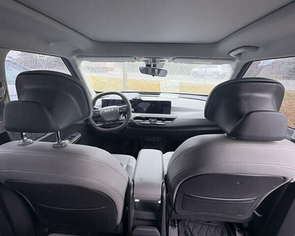 Черный Киа EV5, объемом двигателя 0 л и пробегом 20 тыс. км за 22500 $, фото 11 на Automoto.ua