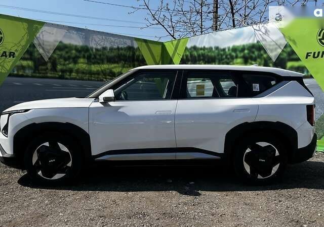 Киа EV5, объемом двигателя 0 л и пробегом 1 тыс. км за 28000 $, фото 2 на Automoto.ua