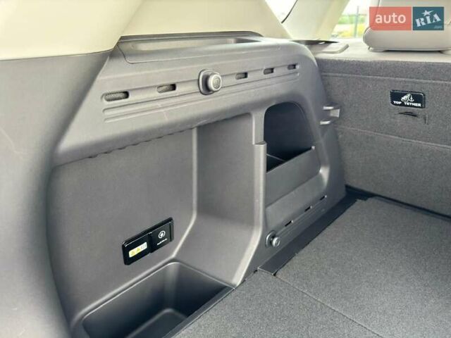 Киа EV5 2024 в Ивано-Франковске на Automoto.ua Серый Киа EV5, объемом двигателя 0 л и пробегом 10 тыс. км за 22900 $, фото 21 на Automoto.ua