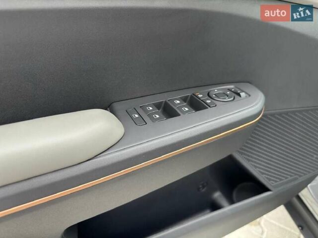 Киа EV5 2024 в Ивано-Франковске на Automoto.ua Серый Киа EV5, объемом двигателя 0 л и пробегом 10 тыс. км за 22900 $, фото 13 на Automoto.ua