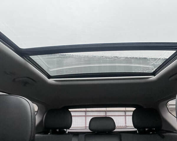 Серый Киа EV5, объемом двигателя 0 л и пробегом 32 тыс. км за 27500 $, фото 18 на Automoto.ua