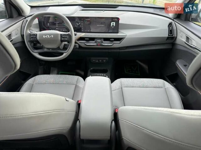 Киа EV5 2024 в Ивано-Франковске на Automoto.ua Серый Киа EV5, объемом двигателя 0 л и пробегом 10 тыс. км за 22900 $, фото 23 на Automoto.ua
