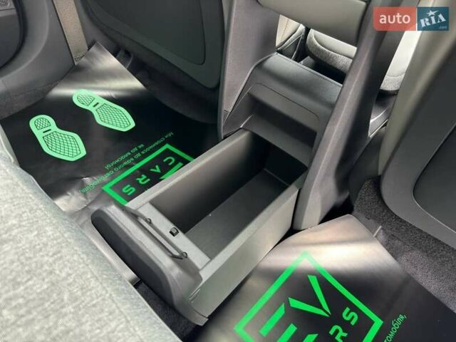Киа EV5 2024 в Ивано-Франковске на Automoto.ua Серый Киа EV5, объемом двигателя 0 л и пробегом 10 тыс. км за 22900 $, фото 28 на Automoto.ua