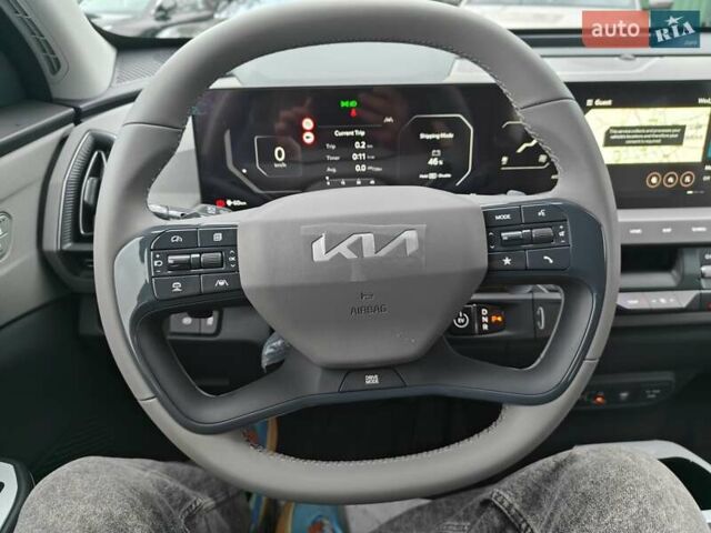Серый Киа EV5, объемом двигателя 0 л и пробегом 1 тыс. км за 34500 $, фото 29 на Automoto.ua