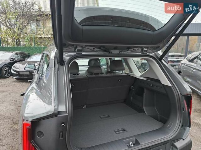 Серый Киа EV5, объемом двигателя 0 л и пробегом 1 тыс. км за 34500 $, фото 24 на Automoto.ua
