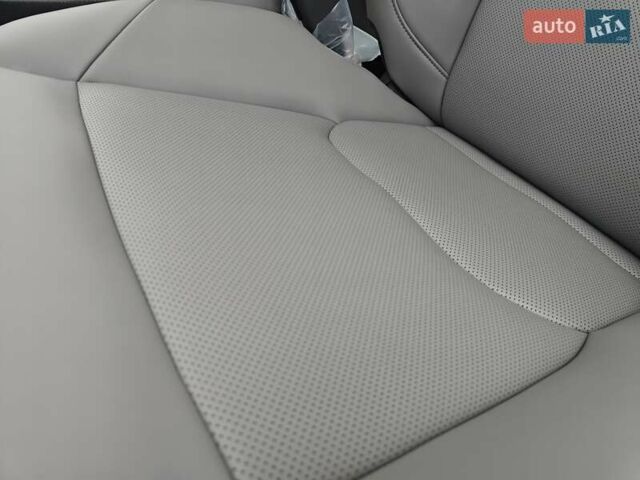 Серый Киа EV5, объемом двигателя 0 л и пробегом 1 тыс. км за 34500 $, фото 16 на Automoto.ua