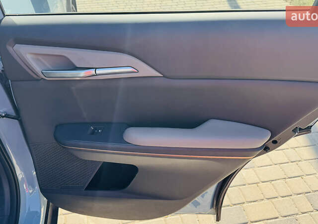 Синий Киа EV5, объемом двигателя 0 л и пробегом 19 тыс. км за 27500 $, фото 20 на Automoto.ua