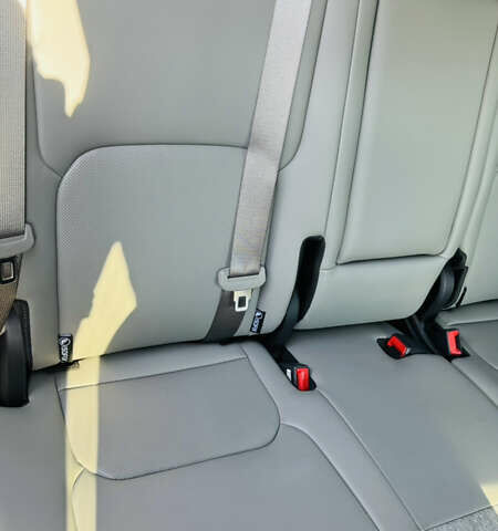 Синий Киа EV5, объемом двигателя 0 л и пробегом 19 тыс. км за 27500 $, фото 19 на Automoto.ua