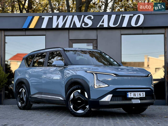 Синий Киа EV5, объемом двигателя 0 л и пробегом 19 тыс. км за 28500 $, фото 16 на Automoto.ua