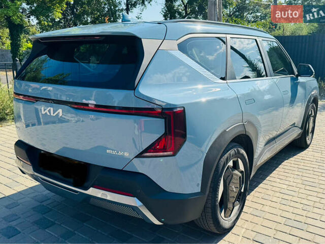 Синий Киа EV5, объемом двигателя 0 л и пробегом 19 тыс. км за 27500 $, фото 5 на Automoto.ua