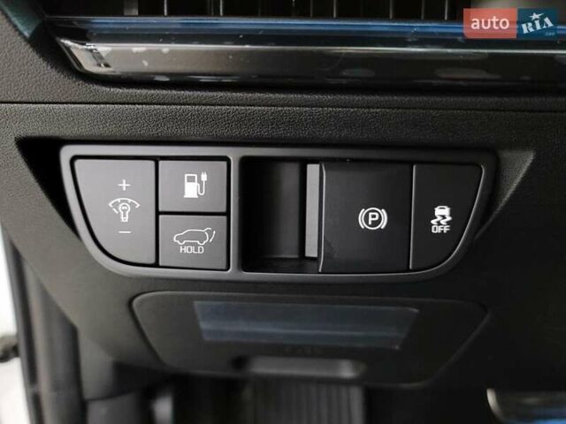 Белый Киа EV6, объемом двигателя 0 л и пробегом 2 тыс. км за 45500 $, фото 18 на Automoto.ua