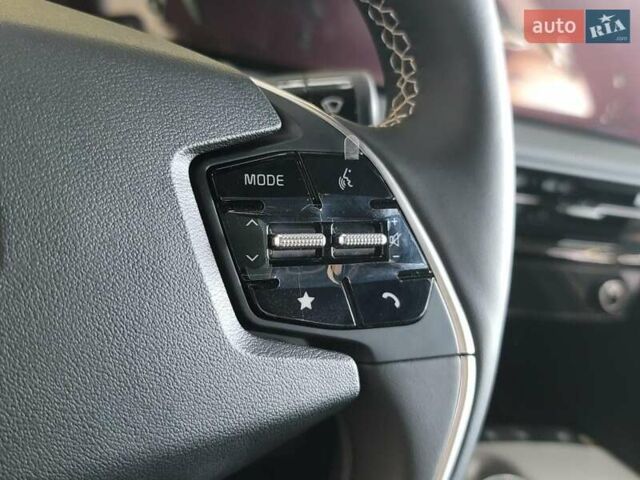 Белый Киа EV6, объемом двигателя 0 л и пробегом 2 тыс. км за 45500 $, фото 21 на Automoto.ua