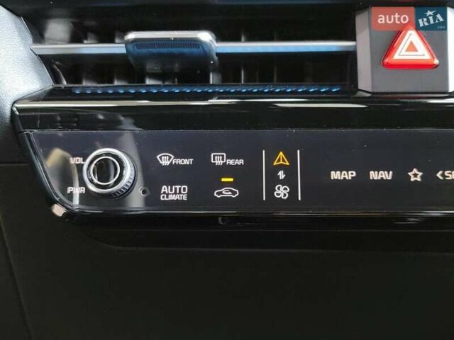 Белый Киа EV6, объемом двигателя 0 л и пробегом 2 тыс. км за 45500 $, фото 26 на Automoto.ua