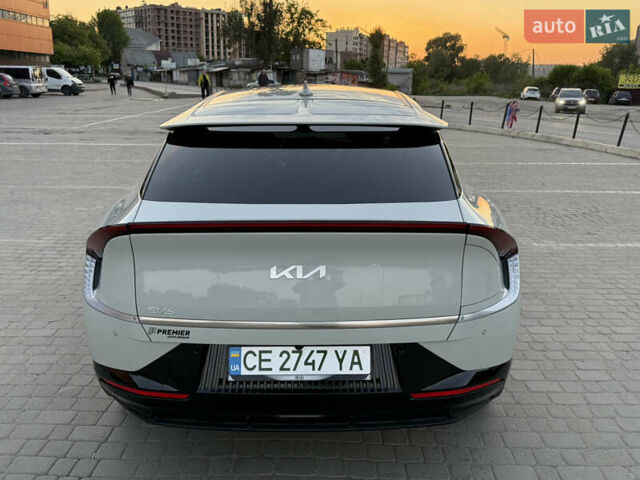 Белый Киа EV6, объемом двигателя 0 л и пробегом 56 тыс. км за 27000 $, фото 47 на Automoto.ua