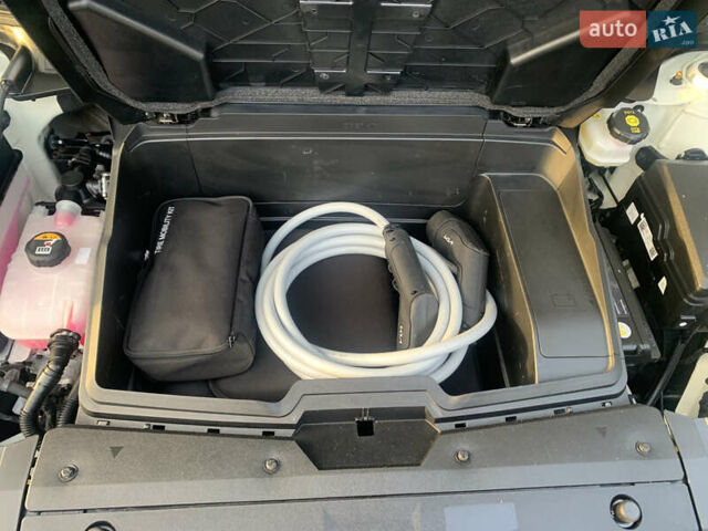 Білий Кіа EV6, об'ємом двигуна 0 л та пробігом 189 тис. км за 21900 $, фото 59 на Automoto.ua