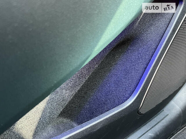 Белый Киа EV6, объемом двигателя 0 л и пробегом 56 тыс. км за 27000 $, фото 19 на Automoto.ua