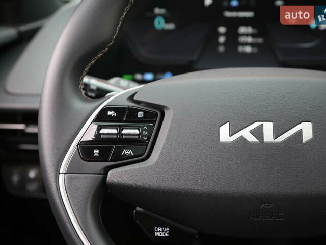 Белый Киа EV6, объемом двигателя 0 л и пробегом 29 тыс. км за 31900 $, фото 17 на Automoto.ua