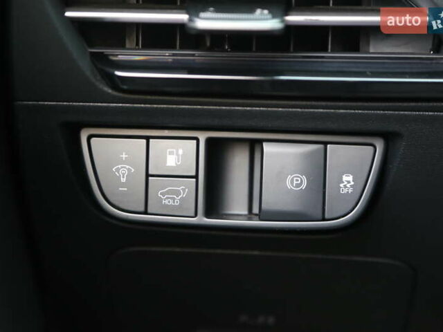 Белый Киа EV6, объемом двигателя 0 л и пробегом 29 тыс. км за 31900 $, фото 24 на Automoto.ua