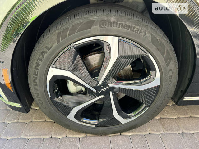 Белый Киа EV6, объемом двигателя 0 л и пробегом 56 тыс. км за 27000 $, фото 32 на Automoto.ua
