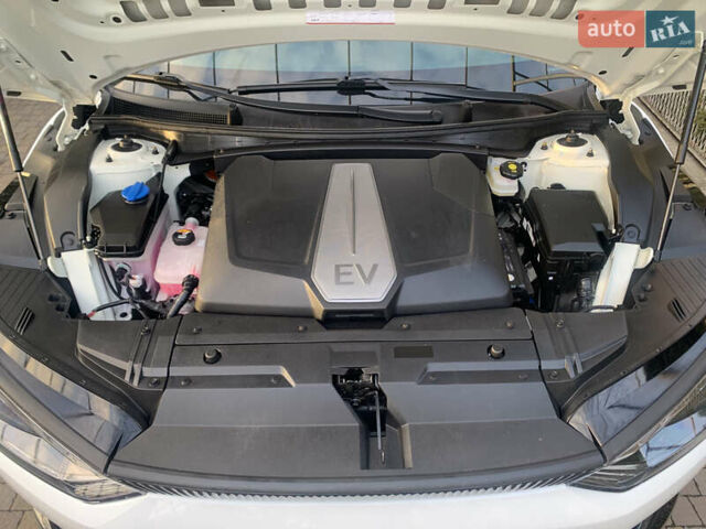 Білий Кіа EV6, об'ємом двигуна 0 л та пробігом 189 тис. км за 21900 $, фото 58 на Automoto.ua