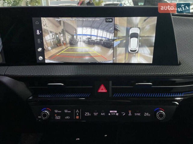 Белый Киа EV6, объемом двигателя 0 л и пробегом 48 тыс. км за 31000 $, фото 27 на Automoto.ua