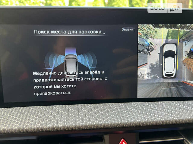 Белый Киа EV6, объемом двигателя 0 л и пробегом 56 тыс. км за 27000 $, фото 23 на Automoto.ua