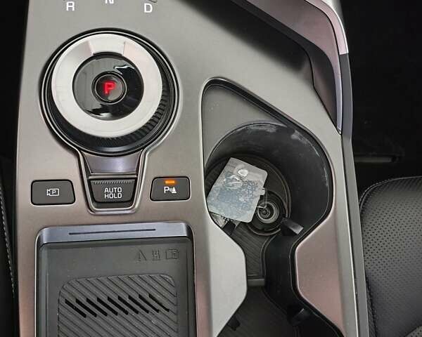 Белый Киа EV6, объемом двигателя 0 л и пробегом 23 тыс. км за 22600 $, фото 16 на Automoto.ua